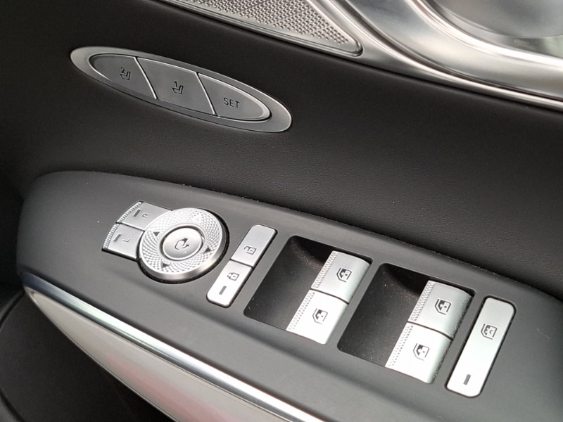 Used Genesis GV70 2023 for sale - 76108016: Photo 16