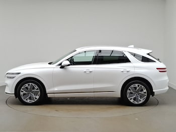 Used Genesis GV70 2023 for sale - 76108016: Photo