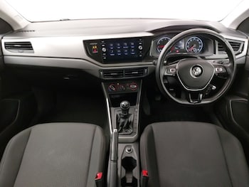 Used Volkswagen Polo 2019 for sale - 78877203: Photo