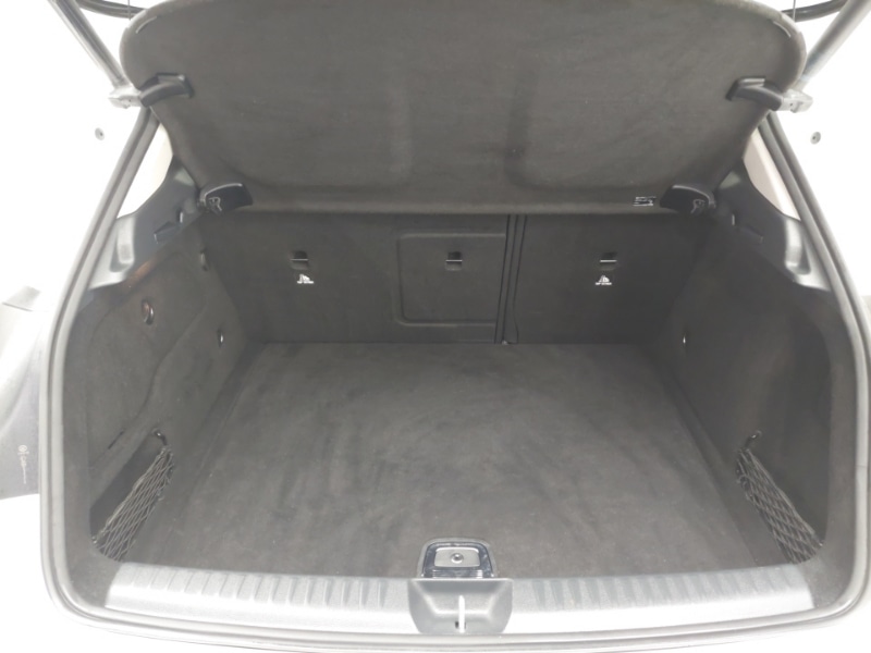 Used Mercedes-Benz GLA 2019 for sale - 76166128: Photo 8
