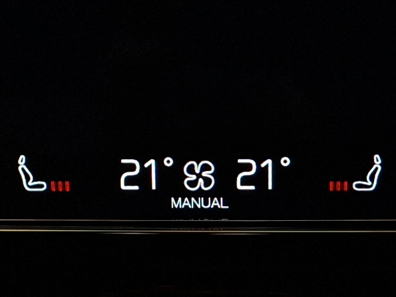 Used Volvo XC40 2023 for sale - 77352959: Photo 15