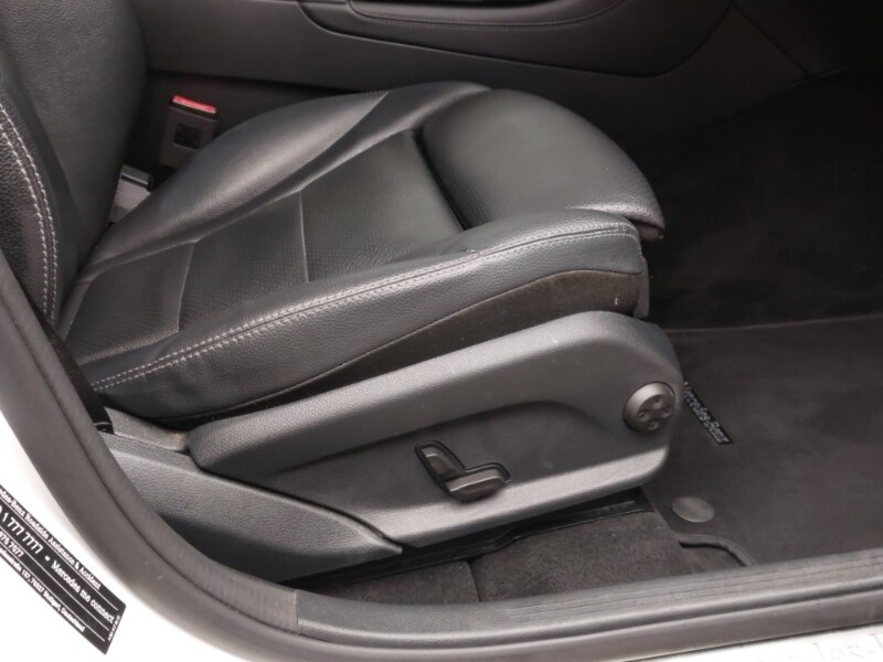 Used Mercedes-Benz GLC 2019 for sale - 77664398: Photo 13