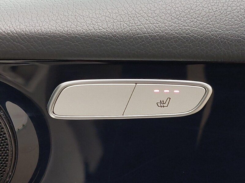 Used Mercedes-Benz GLC 2019 for sale - 77664398: Photo 14