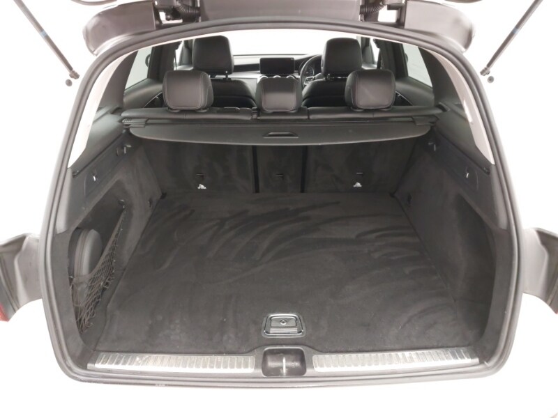 Used Mercedes-Benz GLC 2019 for sale - 77664398: Photo 7