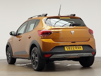 Used Dacia Sandero Stepway 2022 for sale - 76589396: Photo