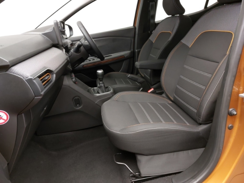 Used Dacia Sandero Stepway 2022 for sale - 76589396: Photo 5