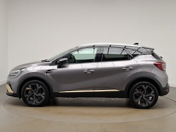 Used Renault Captur 2023 for sale - 76506972: Photo