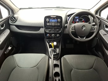 Used Renault Clio 2019 for sale - 78369056: Photo