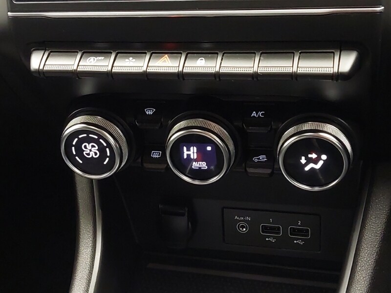 Used Renault Captur 2022 for sale - 77085640: Photo 15