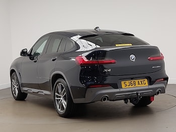 Used BMW X4 2018 for sale - 77531340: Photo