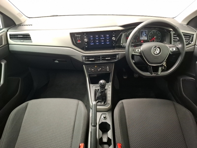 Used Volkswagen Polo 2019 for sale - 76721909: Photo 2