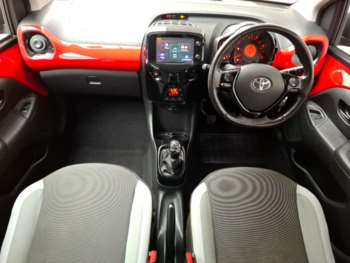 Used Toyota AYGO 2017 for sale - 75049940: Photo