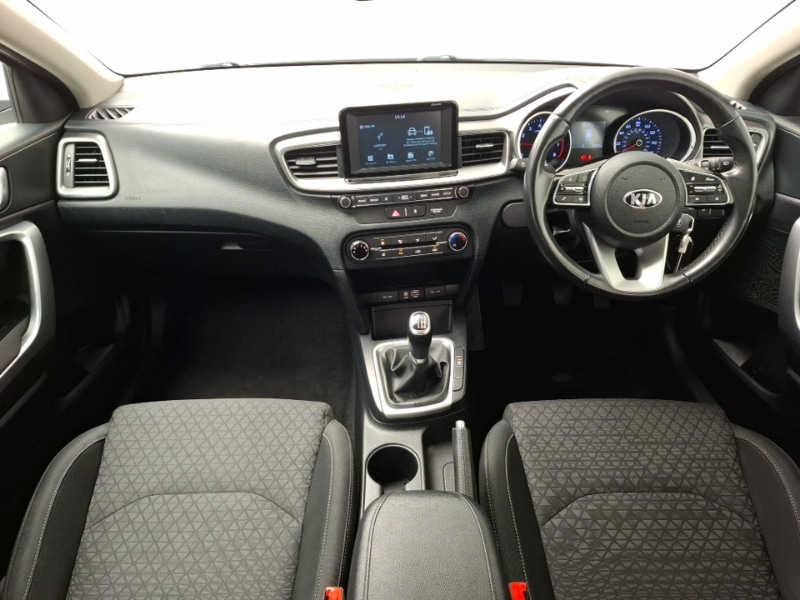 Used Kia Ceed 2019 for sale - 76901952: Photo 2