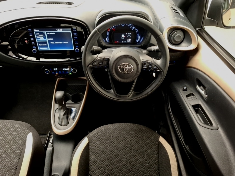 Used Toyota Aygo X 2022 for sale - 76639098: Photo 7