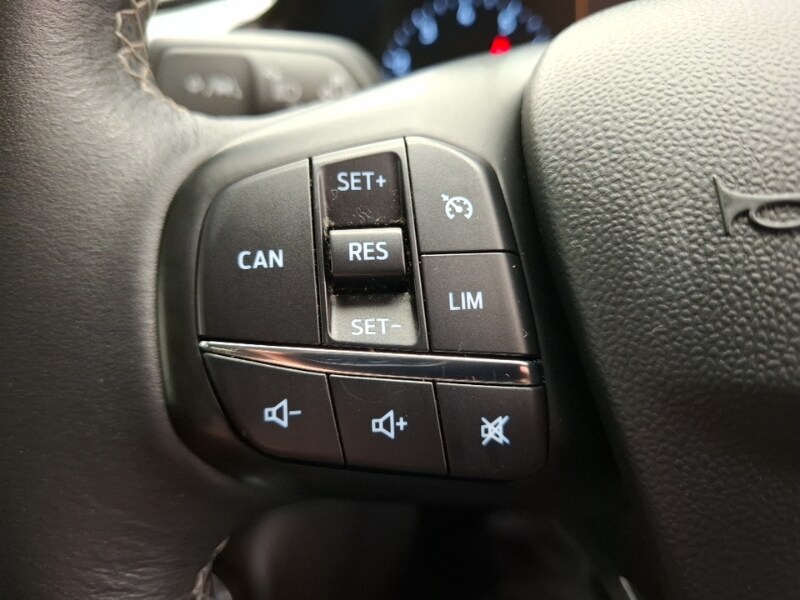 Used Ford Fiesta 2018 for sale - 76630670: Photo 17