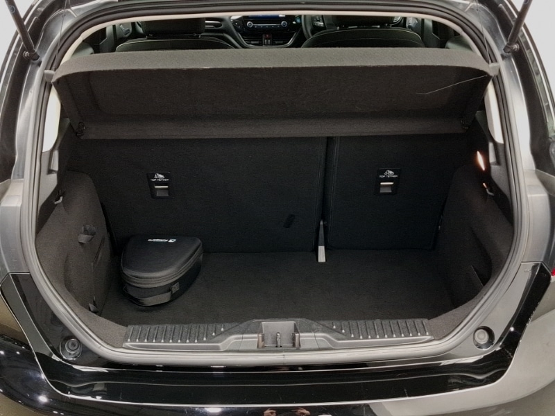 Used Ford Fiesta 2018 for sale - 76630670: Photo 8