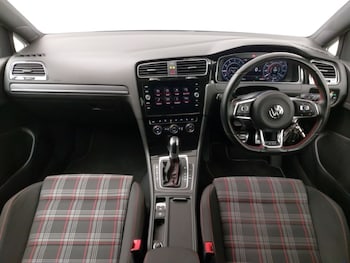 Used Volkswagen Golf 2018 for sale - 78642911: Photo