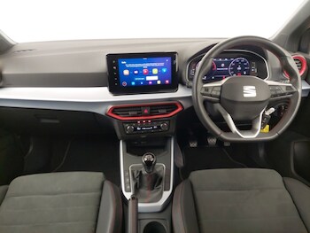 Used SEAT Arona 2024 for sale - 77623352: Photo