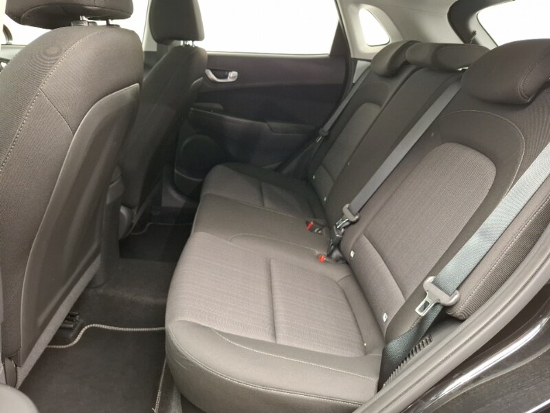 Used Hyundai KONA 2023 for sale - 77644217: Photo 6