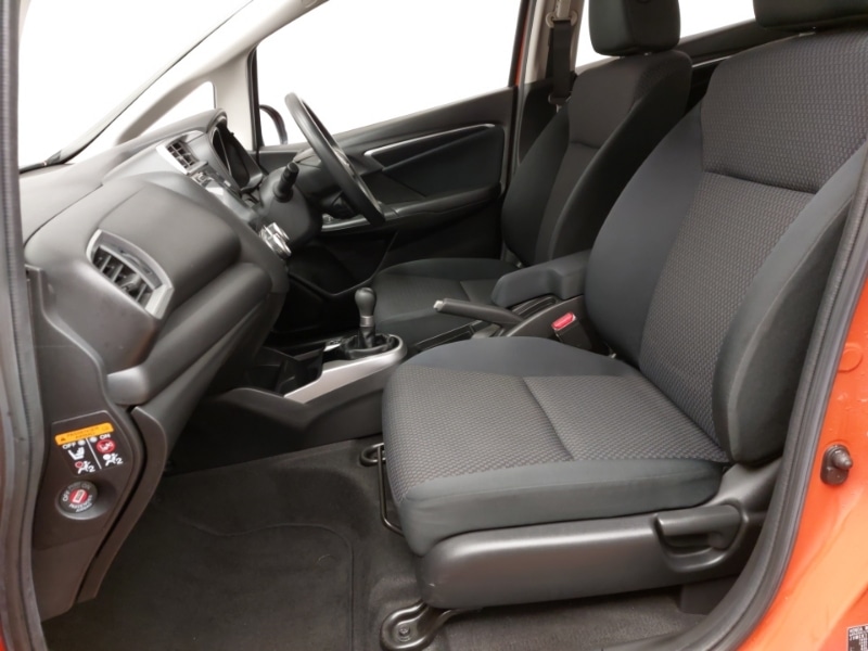 Used Honda Jazz 2018 for sale - 76493119: Photo 5