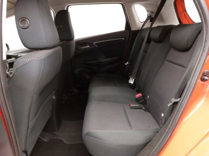 Used Honda Jazz 2018 for sale - 76493119: Photo 6