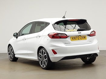 Used Ford Fiesta 2022 for sale - 77947780: Photo