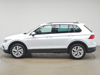 Used Volkswagen Tiguan 2023 for sale - 78126533: Photo