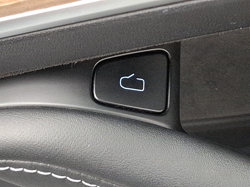 Used Tesla Model 3 2021 for sale - 77414316: Photo 18