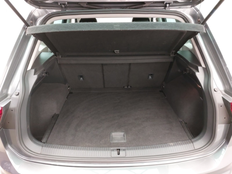 Used Volkswagen Tiguan 2019 for sale - 78147356: Photo 8