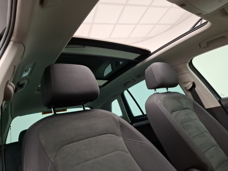 Used Volkswagen Tiguan 2018 for sale - 77818416: Photo 14