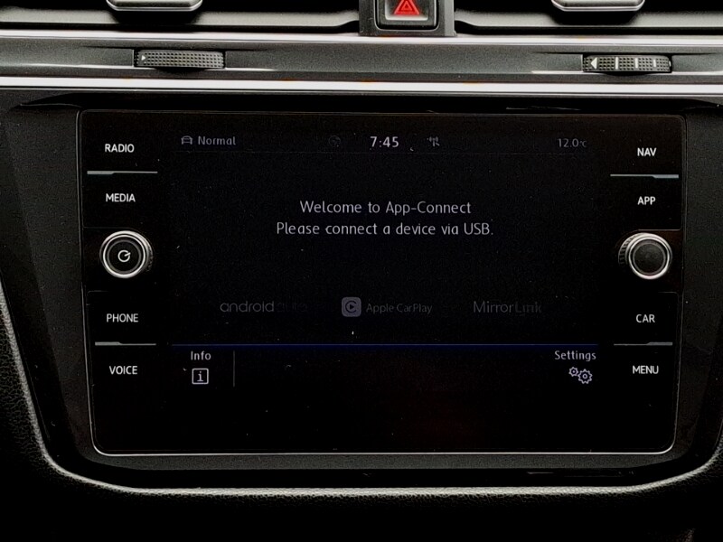 Used Volkswagen Tiguan 2018 for sale - 77818416: Photo 16