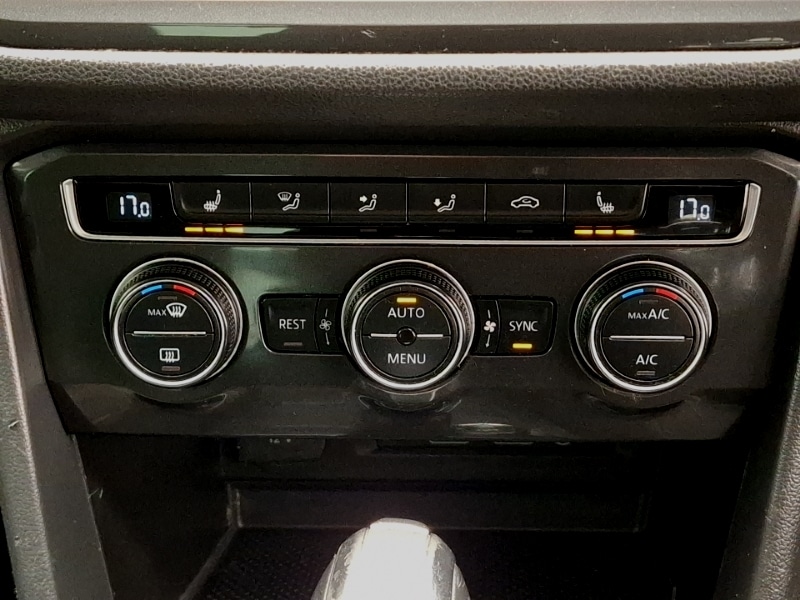 Used Volkswagen Tiguan 2018 for sale - 77818416: Photo 17