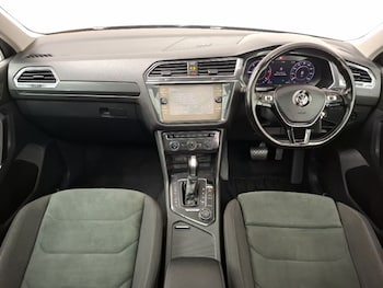 Used Volkswagen Tiguan 2018 for sale - 77818416: Photo