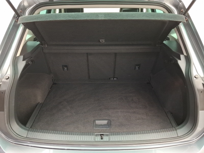 Used Volkswagen Tiguan 2018 for sale - 77818416: Photo 8