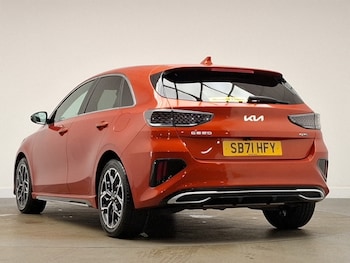Used Kia Ceed 2022 for sale - 76144906: Photo