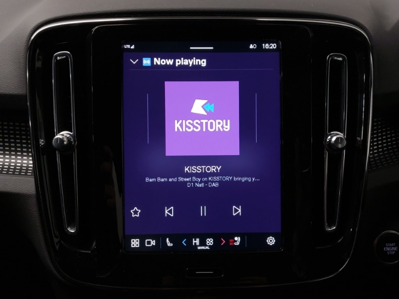 Used Volvo XC40 2025 for sale - 76713669: Photo 10