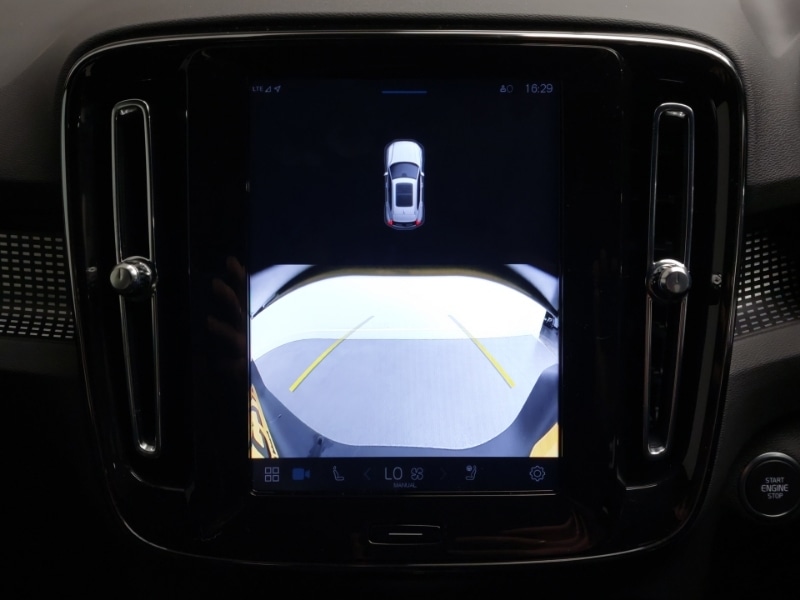 Used Volvo XC40 2025 for sale - 76713669: Photo 15