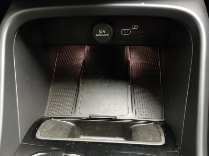 Used Volvo XC40 2025 for sale - 76713669: Photo 18