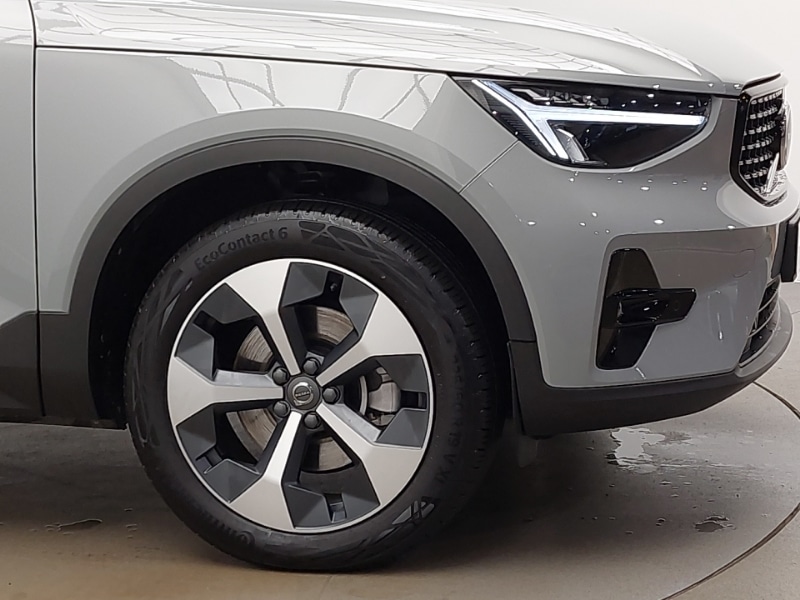 Used Volvo XC40 2025 for sale - 76713669: Photo 9