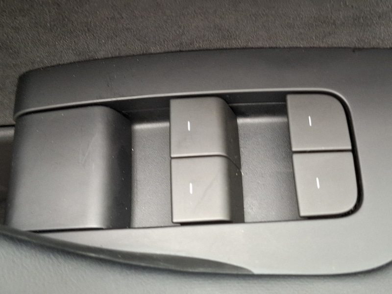 Used Tesla Model Y 2023 for sale - 76975148: Photo 15