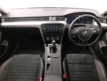 Used Volkswagen Passat 2017 for sale - 78532970: Photo