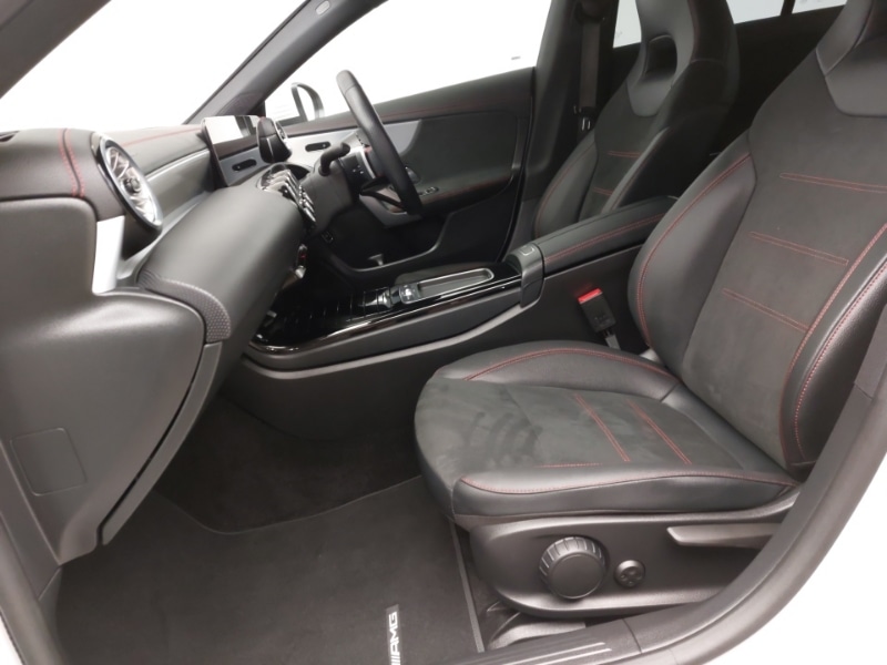 Used Mercedes-Benz CLA 2024 for sale - 76401068: Photo 5