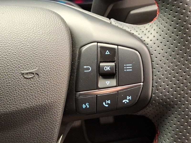 Used Ford Focus 2023 for sale - 77352882: Photo 19