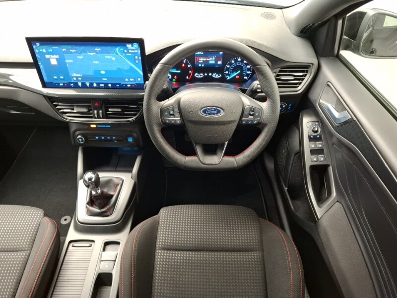 Used Ford Focus 2023 for sale - 77352882: Photo 7