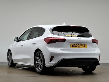 Used Ford Focus 2023 for sale - 76150506: Photo 3