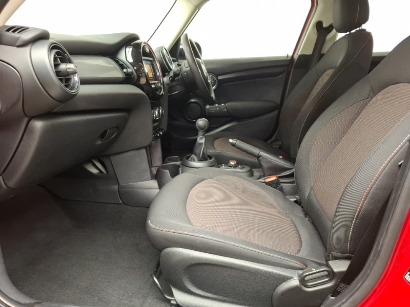 Used MINI Hatch 2019 for sale - 78041006: Photo 5