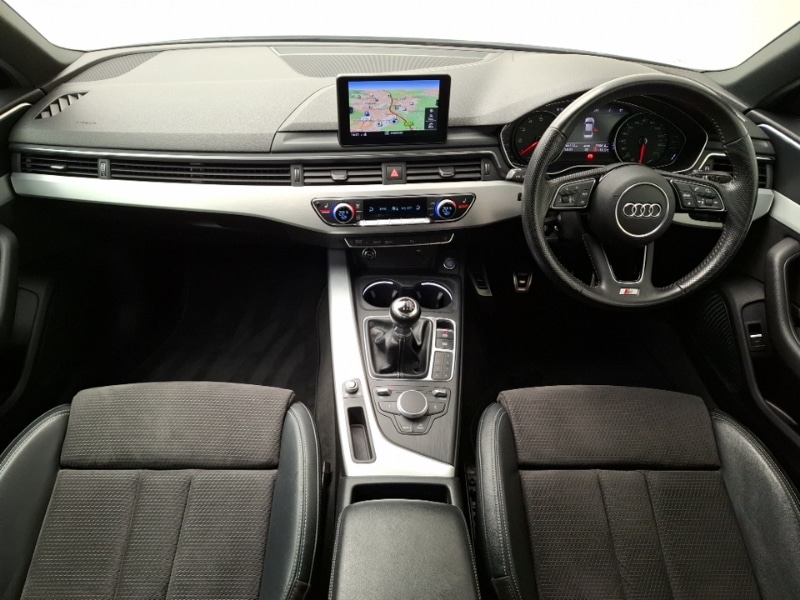 Used Audi A4 2018 for sale - 77518392: Photo 2