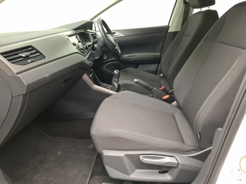 Used Volkswagen Polo 2019 for sale - 76970279: Photo 5