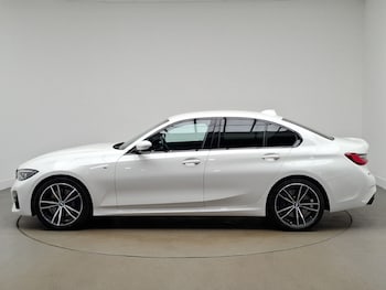 Used BMW 3 Series 2021 for sale - 78441043: Photo