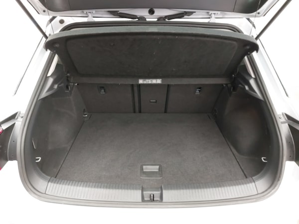 Used Volkswagen T-Roc 2019 for sale - 76226062: Photo 8